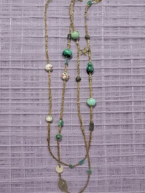 Vintage 16” Double Strand Malachite Stone Bead Necklace Cloisonne Sun Star
